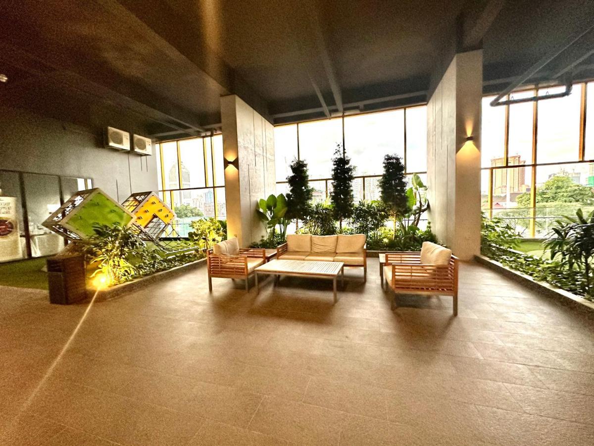 Grand Millennium Suite At Opus Residence Куала Лумпур Екстериор снимка