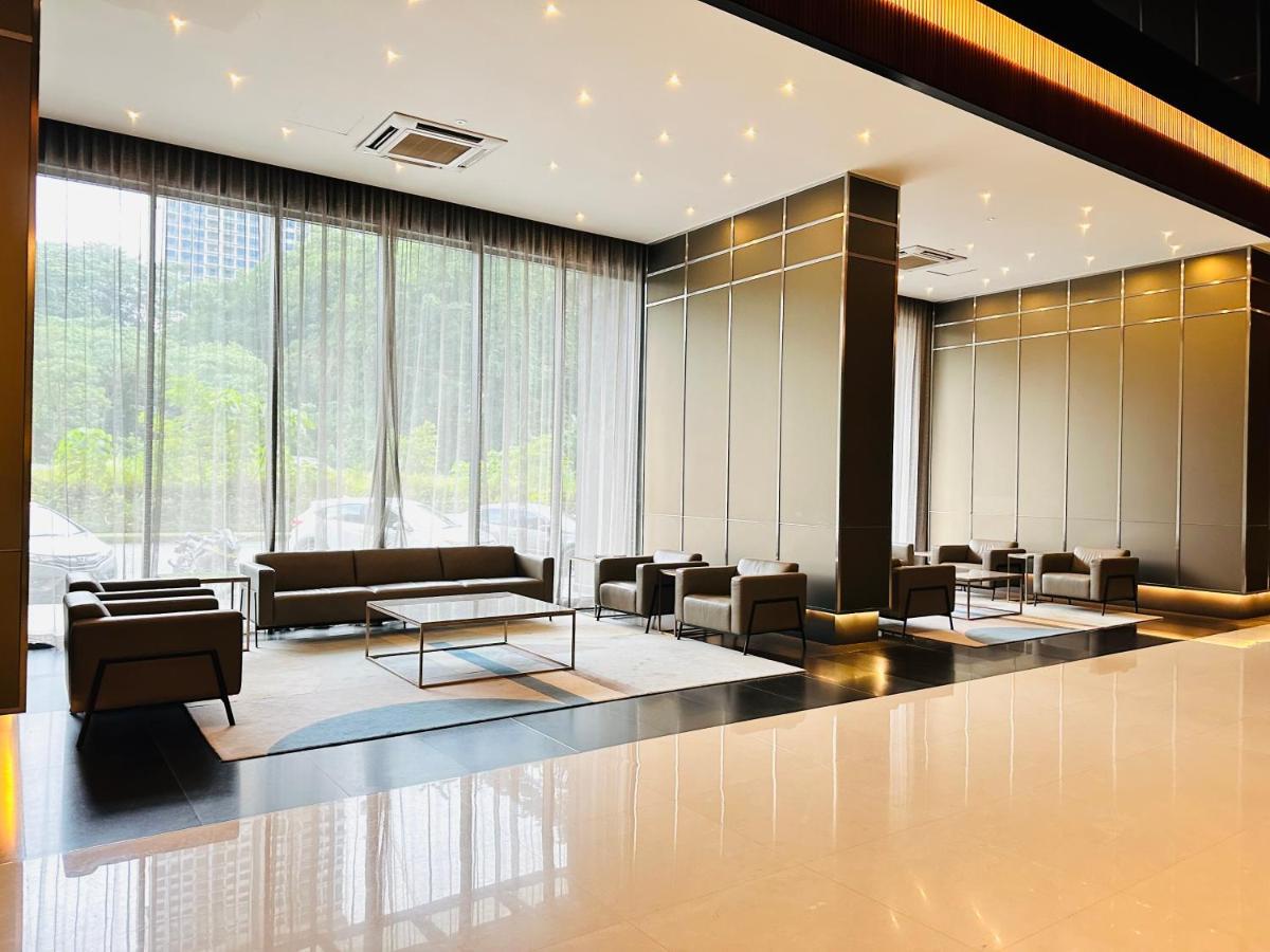 Grand Millennium Suite At Opus Residence Куала Лумпур Екстериор снимка